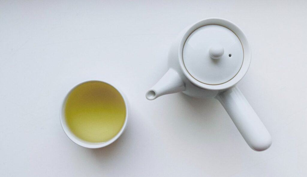 how to get into the habit of drinking green tea