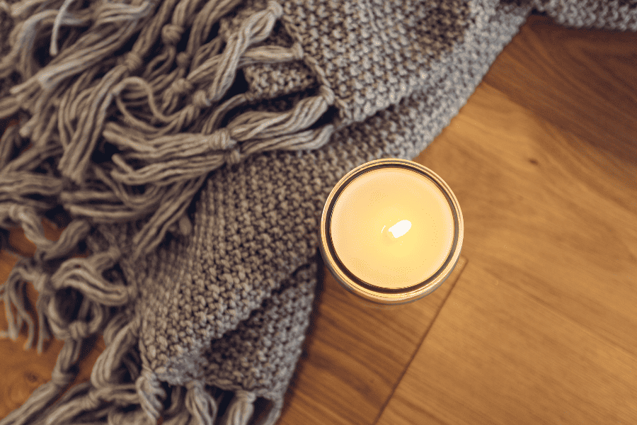 All-Natural Holiday Candles 